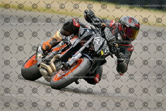 25bt05-1029 | markuskiefer.com - Realisiert mit Pictrs.com