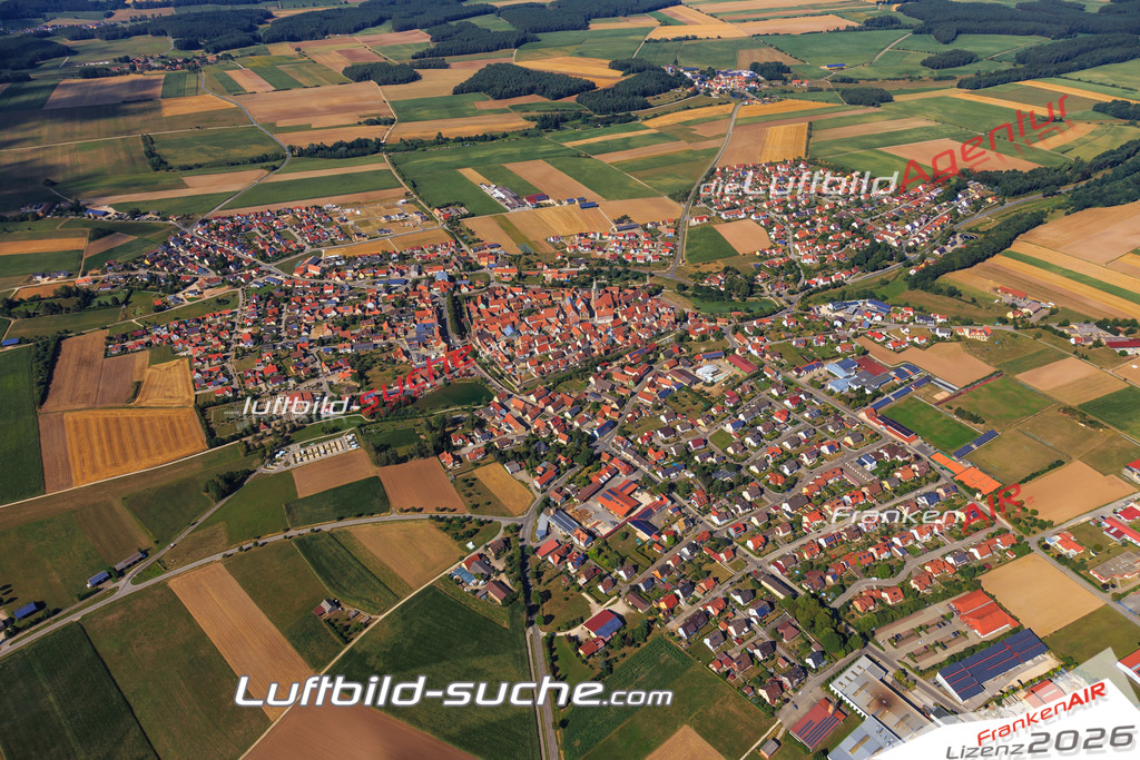 Luftbild von  Merkendorf - Luftaufnahme wurde 2015 von https://frankenair.de mittels Flugzeug (keine Drohne) erstellt - die Geschenkidee
