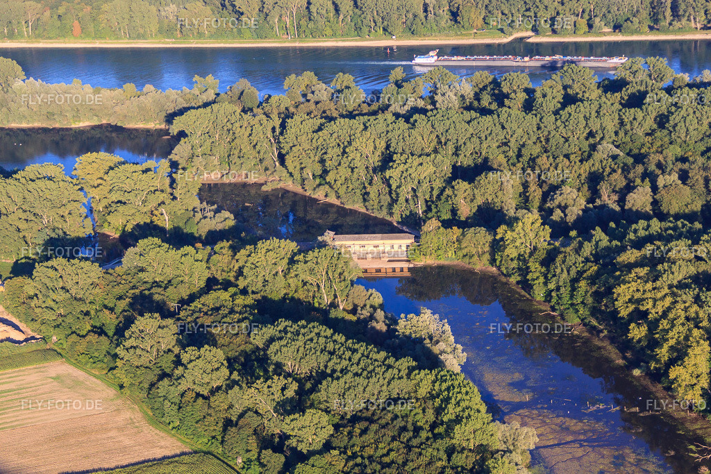 Schöpfwerk Sondernheim vom Michelsbacht zum Rhein | Luftbild: Schöpfwerk Sondernheim vom Michelsbacht zum Rhein im Ortsteil Sondernheim in Germersheim im Bundesland Rheinland-Pfalz in Deutschland. Foto: IMG_59640.jpg vom 04.09.2013 durch Werner Riehm/FLY-FOTO.de - Realisiert mit Pictrs.com