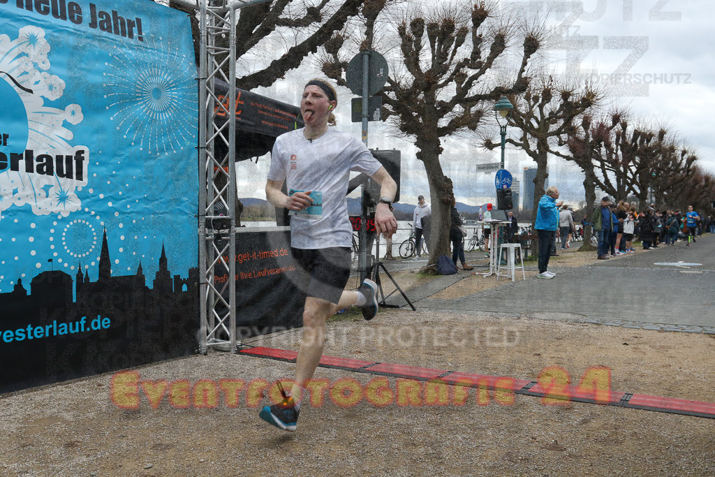 221231_1149_EV9_4898 | Sportfotografie im Rhein-Sieg Kreis, Köln, Bonn, NRW, Rheinland Pfalz, Hessen, etc. Unser Tätigkeitsfeld umfasst den Laufsport vom Volkslauf über den Marathon, Duathlon, Triathon bis zum Ultralauf wie Kölnpfad Ultra oder Schindertrail.