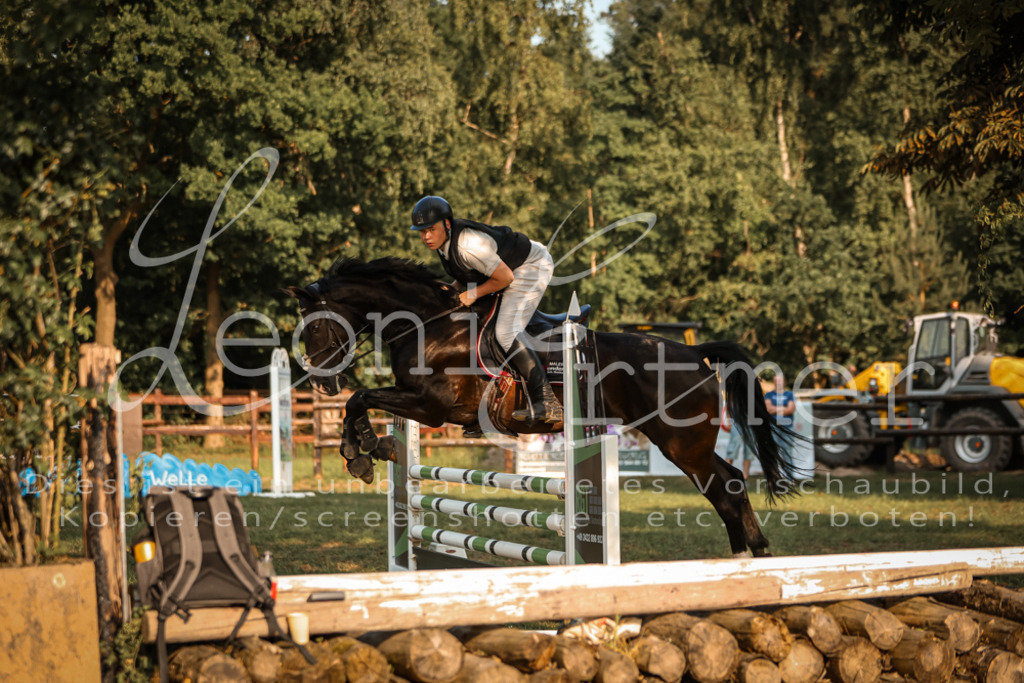 18.FrSpA00067 | Leoni Ertmer Photography - Realisiert mit Pictrs.com