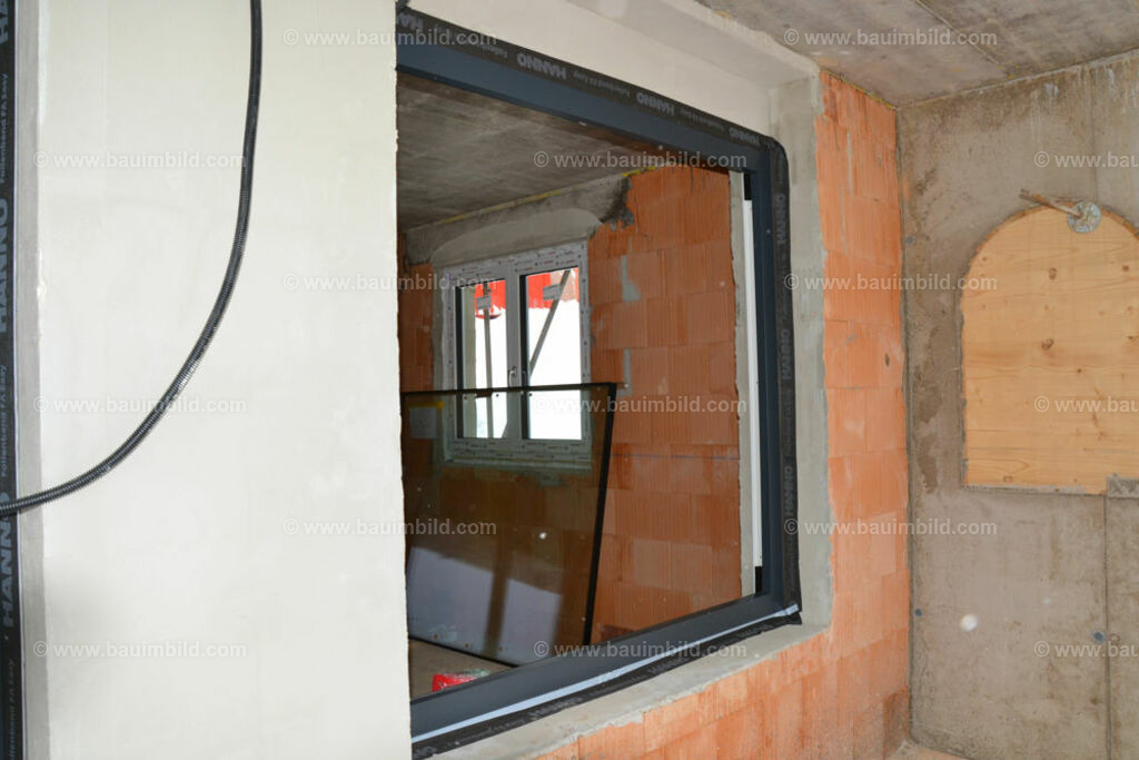 bib-lg14-fenster-0055 | Nach LV-Leistungsgruppen sortierte Detailfotos über den Bau eines Hauses. Alle Hausbau-Bilder direkt vom Urheber und Autor der Website Haus-Selber-Bauen.com