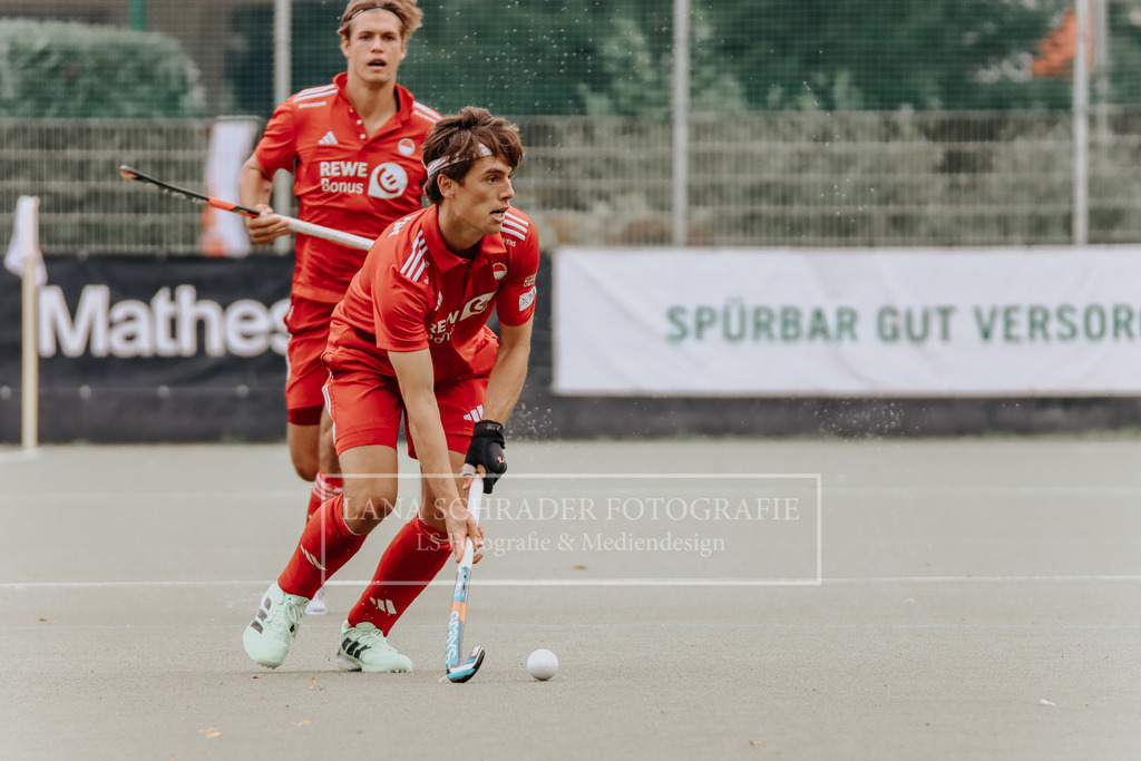 Herren_Bundesliga_02_F_RWK-UHC_21.09.25_Köln (156 von 471) | lanaschraderfotografie - Realisiert mit Pictrs.com