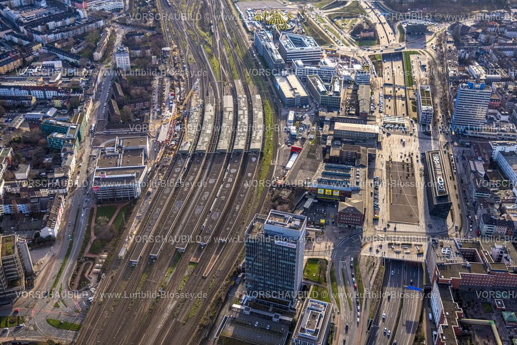 Duisburg230100602 | Luftbild, Duisburg Hbf mit Baustelle Osteingang, Neudorf-Nord, Duisburg, Ruhrgebiet, Nordrhein-Westfalen, Deutschland