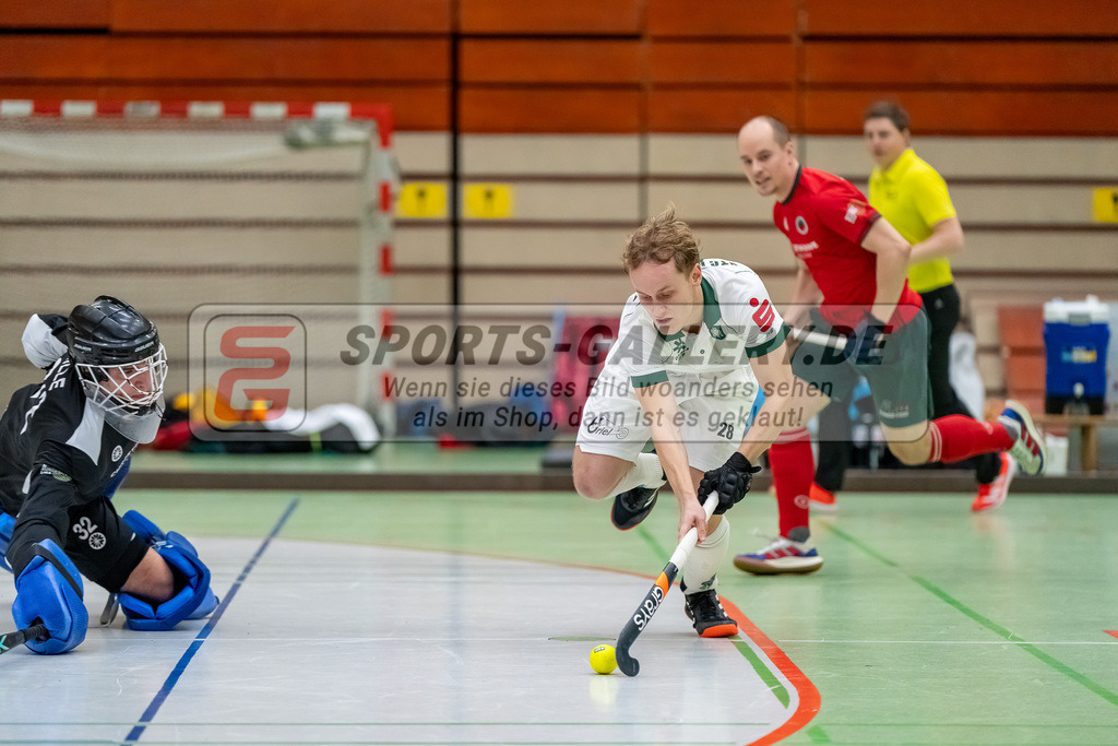 HK_20240114_108238 | 1. Bundesliga Herren Crefelder HTC - Uhlenhorst Mülheim am 14.1.2024 Halle Glockenspitz, Krefeld , Michel Kammann ( Uhlenhorst Mülheim #28 )
