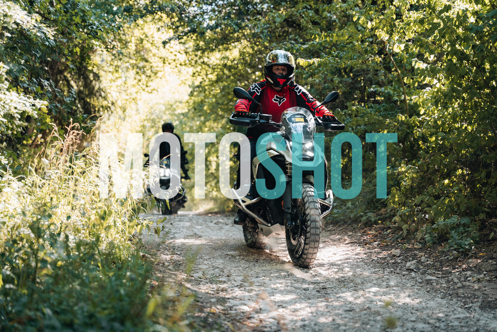 MOTOSHOT_BIKESDIRT_BBQ_JH_03625 | MOTOSHOT