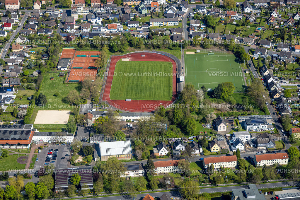 Bergkamen230406363 | Luftbild, Nordberg-Stadion und Nebenplatz, Tennisplätze, Bergkamen, Ruhrgebiet, Nordrhein-Westfalen, Deutschland