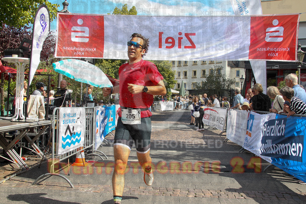 250824_1259_EV4_9735 | Sportfotografie im Rhein-Sieg Kreis, Köln, Bonn, NRW, Rheinland Pfalz, Hessen, etc. Unser Tätigkeitsfeld umfasst den Laufsport vom Volkslauf über den Marathon, Duathlon, Triathon bis zum Ultralauf wie Kölnpfad Ultra oder Schindertrail.
