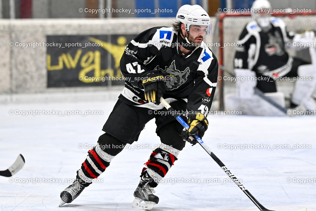 EC Tigers Paternion vs. Tarco Wölfe II | #42 Miklauc Felix Tarco Wölfe II, EC Tigers Paternion vs. Tarco Wölfe II, EC Tigers Paternion vs. Tarco Wölfe II am 19.12.2024 in Spittal an der Drau (Eissportzentrum Spittal), Austria, (Photo by Bernd Stefan)