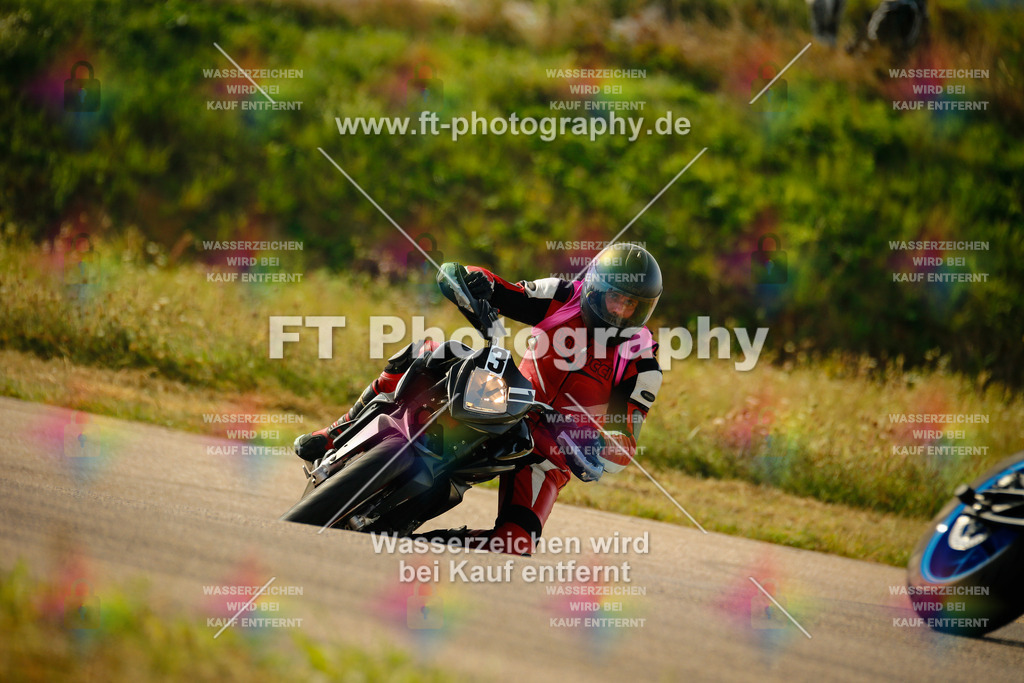 _MOT6331 | Hier findet Ihr Bilder von Touristenfahrten auf der Nürburgring Nordschleife oder von anderen Veranstaltungen die ich besucht habe. Viel Spass beim Durch Schauen 