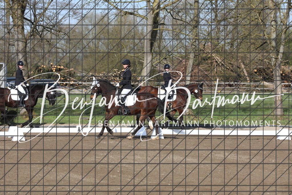 AZ2A2691 | Benjamin Bartmann Photomoments