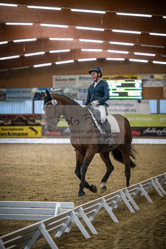 DOS_0450 | Entdecke hochwertige Reitturnierfotos von Foto Oger. Professionell, emotional und authentisch – jetzt Lieblingsmomente im Shop bestellen.Deutschlandweite Turnierfotografie. - Realisiert mit Pictrs.com