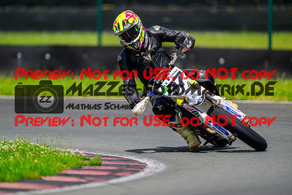 MaZZes_FotoMatrix_240623_6007705_8331 | S4