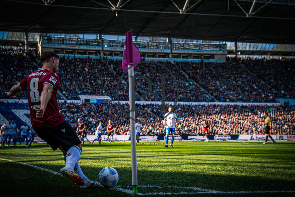Hannover 96 vs 1. FC Magdeburg – 2. Bundesliga – 29.03.2025 | Szene aus dem 2. Bundesliga-Spiel des 27. Spieltags zwischen Hannover 96 und dem 1. FC Magdeburg am 29. März 2025 in der Heinz von Heiden Arena in Hannover. Endstand: 0:0. Fotografiert von Philipp Heist. - Realisiert mit Pictrs.com
