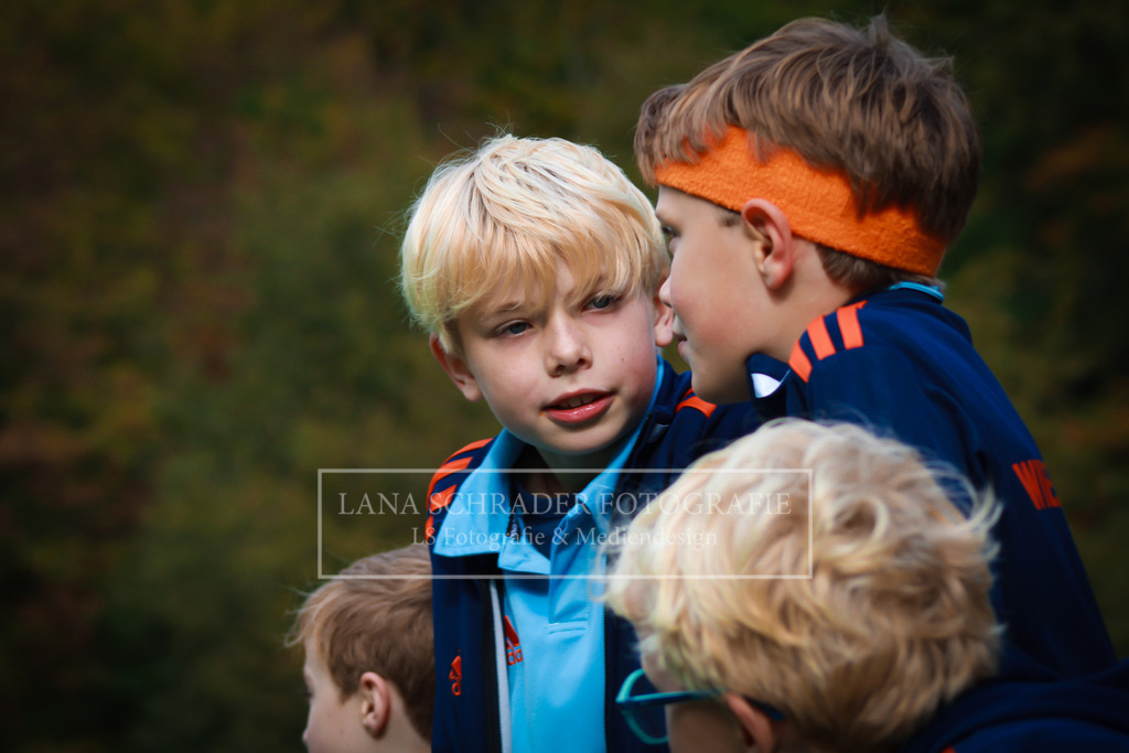 2. Bundesliga Herren WTHC-TUSLI 14.10.23 Wiesbaden-075 | lanaschraderfotografie - Realisiert mit Pictrs.com