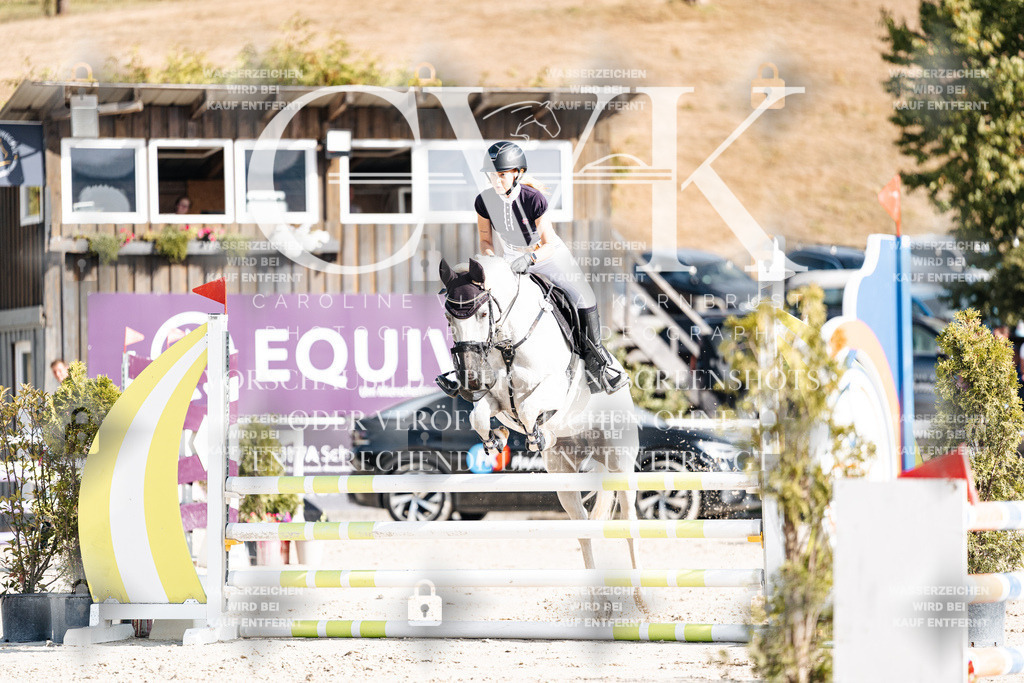 CK909315 | Turnierfotografie Pferdefotografie Trier Rheinland-Pfalz Pferdesport Reitsport Tierfotografie Sportfotografie Pferdevideo Pferdevideografie Equestrianvideography equestrianphotography  - Realisiert mit Pictrs.com