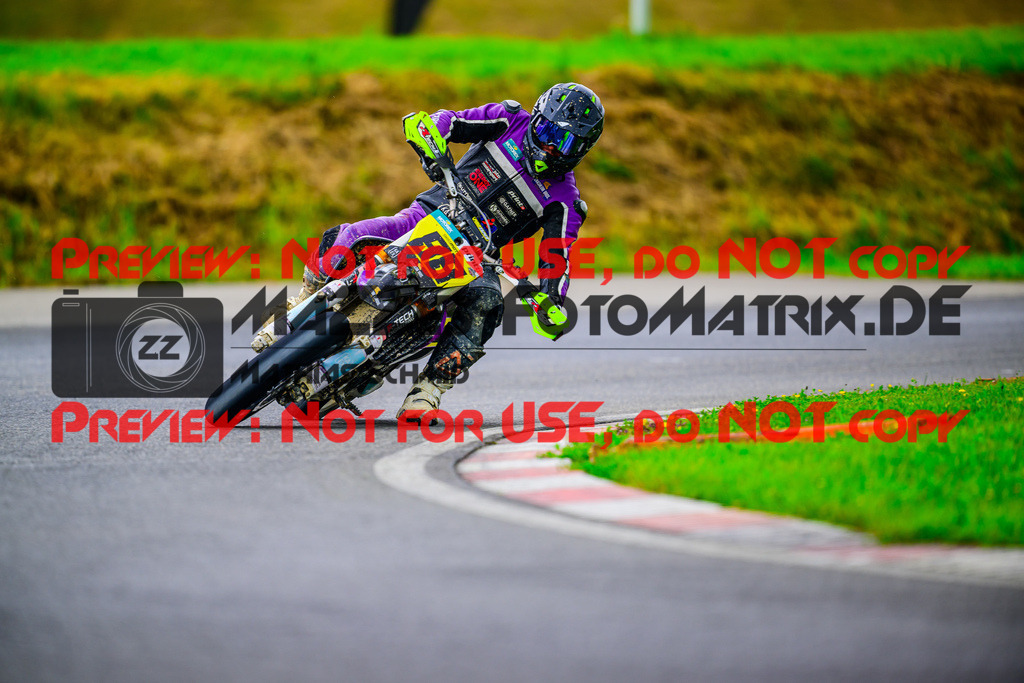 MaZZes_FotoMatrix_240609_6007705_8586 | SWISS S1