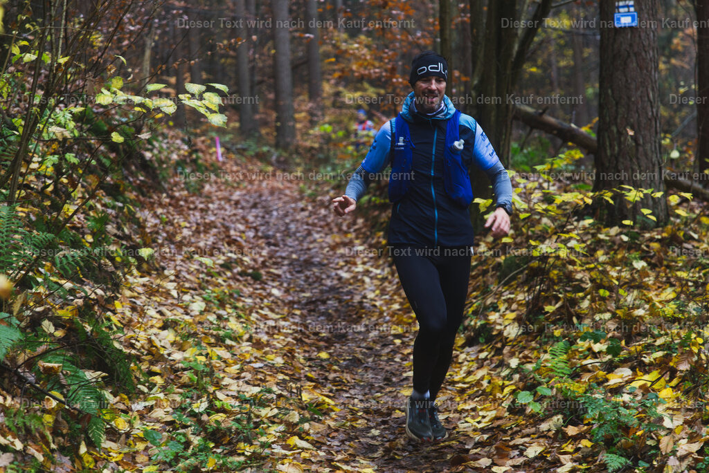 cineathletes-huegelland-2025-11-09-10-53-06 | Sportfotografie rund um Obstacle Course Racing und Trail Run - Realisiert mit Pictrs.com