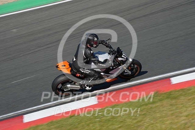 2025_05_13_PBK_22970 | Sportfotografie; SlowMotion; Video; Rennstrecke; Hafeneger; Speer; Racing; RSE; BMW; CBO; Trackday; Motorsportarena; Hockenheimring; Brno; Most; Barcelona; Valencia