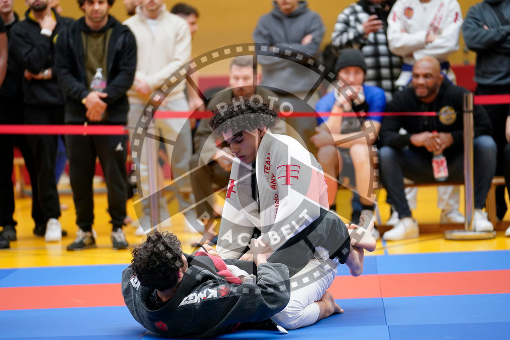 20240203PBB05052 | Fighters compete during the Brazilian Jiu-Jitsu Championship of the AJP Tour in Maintal by Frankfurt am Main, Germany, on February 2, 2024.