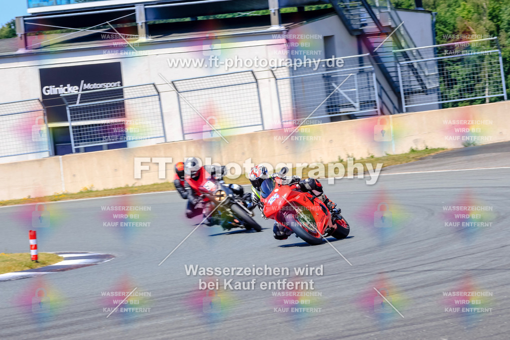 _TCM6725 | Hier findet Ihr Bilder von Touristenfahrten auf der Nürburgring Nordschleife oder von anderen Veranstaltungen die ich besucht habe. Viel Spass beim Durch Schauen 