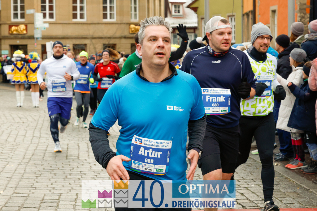VR Bank Hauptlauf 10km | 40. Optima 3koenigslauf 2026 - Realisiert mit Pictrs.com