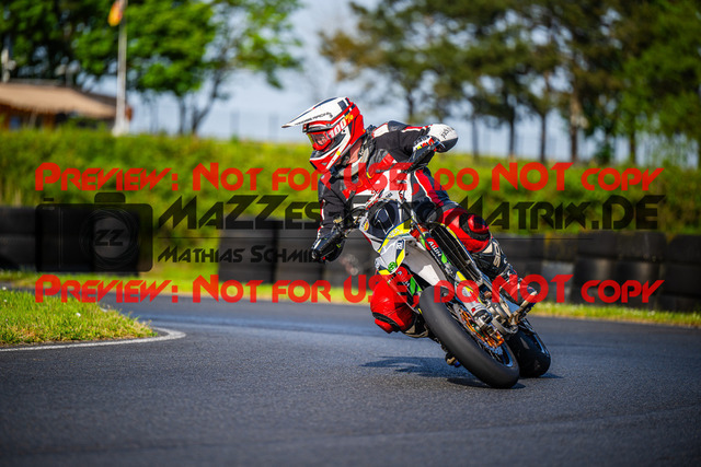 MaZZes_FotoMatrix_240430_6021986_5973 | Fotograf Mathias Schmid
Sportfotograf,
Eventfotograf,
Hochzeitsfotograf,
Portraitfotograf