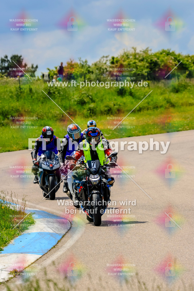 MotoTeam-0139 | Hier findet Ihr Bilder von Touristenfahrten auf der Nürburgring Nordschleife oder von anderen Veranstaltungen die ich besucht habe. Viel Spass beim Durch Schauen 
