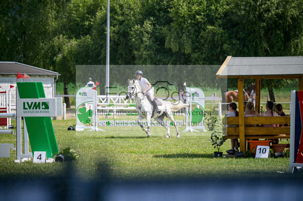 Reitturnier Voxtrup | Entdecke hochwertige Reitturnierfotos von Foto Oger. Professionell, emotional und authentisch – jetzt Lieblingsmomente im Shop bestellen.Deutschlandweite Turnierfotografie. - Realisiert mit Pictrs.com