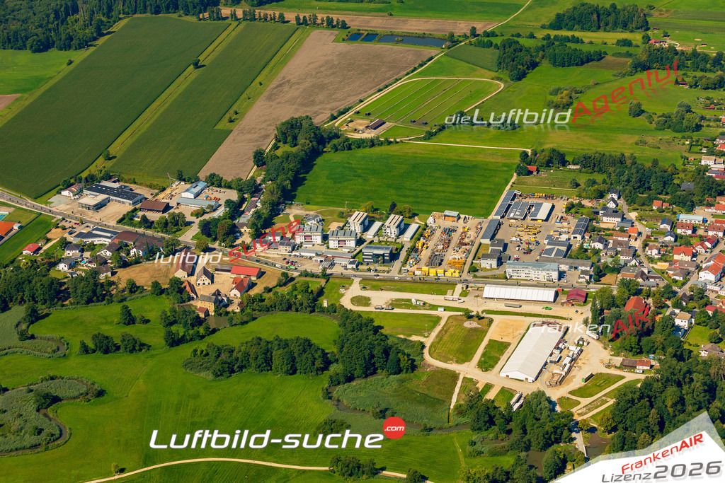 Luftaufnahme von Abensberg Vs Google Maps- Die Luftaufnahme wurde 2025 vom UL-Flugzeug heraus erstellt ( keine Drohne ) - Hochauflösende Luftaufnahme - für professionelle Ausdrucke geeignet. Die Geschenkidee !Mit Lizenz und Bildrechte bestellbar