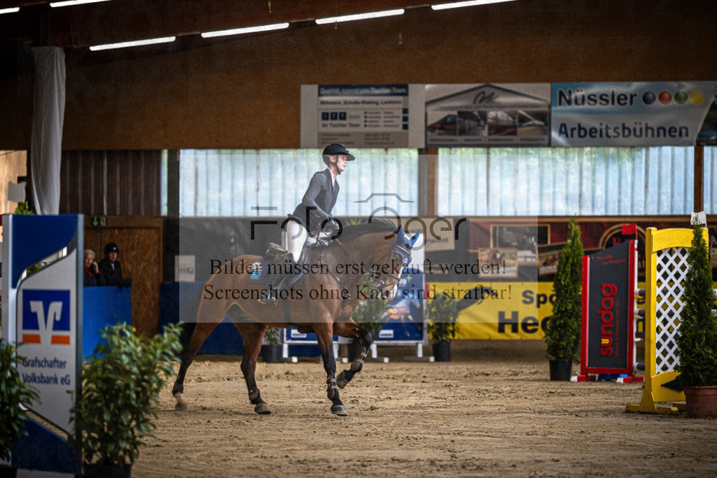 DOS_0106 | Entdecke hochwertige Reitturnierfotos von Foto Oger. Professionell, emotional und authentisch – jetzt Lieblingsmomente im Shop bestellen.Deutschlandweite Turnierfotografie. - Realisiert mit Pictrs.com