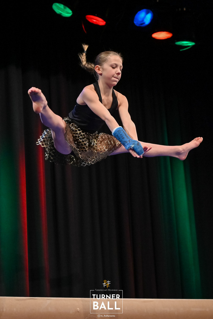 DSC_8902 | "Fussifoto.com – Ihr Ansprechpartner für hochwertige Fotografie! Entdecken Sie kreative Bilder und professionelle Dienstleistungen. Kontaktieren Sie uns für Ihre Projekte!"