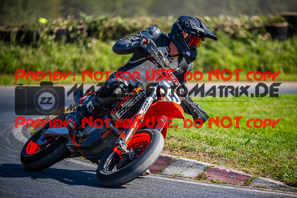 MaZZes_FotoMatrix_230916_5880 | S4