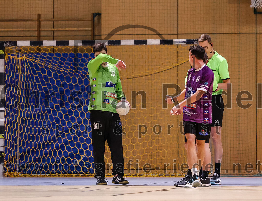 2024-11-09_068_SpVgg_Altenerding_II_gegen_HC_Deggendorf | Erding, Deutschland, 09.11.2024:Handball, Bezirksliga Männer Ost 2024 / 2025, 4. Spieltag, SpVgg Altenerding II gegen HC Deggendorf, Endergebnis: 25:24Foto: Christian Riedel / fotografie-riedel.net