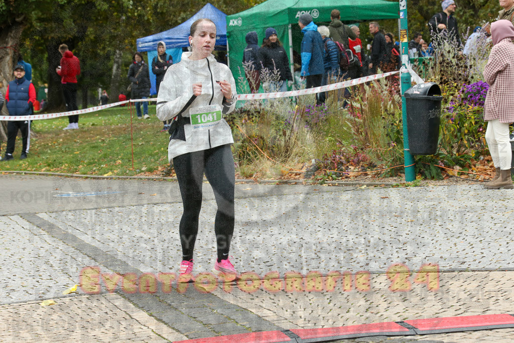 231015_1114_EX1_3509 | Sportfotografie im Rhein-Sieg Kreis, Köln, Bonn, NRW, Rheinland Pfalz, Hessen, etc. Unser Tätigkeitsfeld umfasst den Laufsport vom Volkslauf über den Marathon, Duathlon, Triathon bis zum Ultralauf wie Kölnpfad Ultra oder Schindertrail.