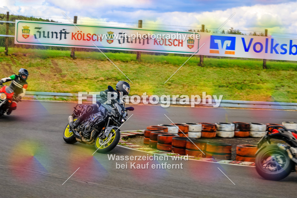_OTO3689 | Hier findet Ihr Bilder von Touristenfahrten auf der Nürburgring Nordschleife oder von anderen Veranstaltungen die ich besucht habe. Viel Spass beim Durch Schauen 