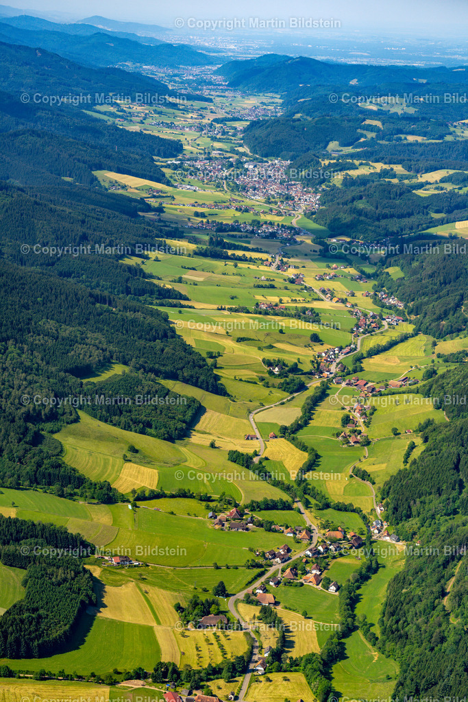 Elzach-6 | Bilder Fotos Luftbilder Luftaufnahmen Deutschland Süden Westen Schwarzwald Baden Württemberg  