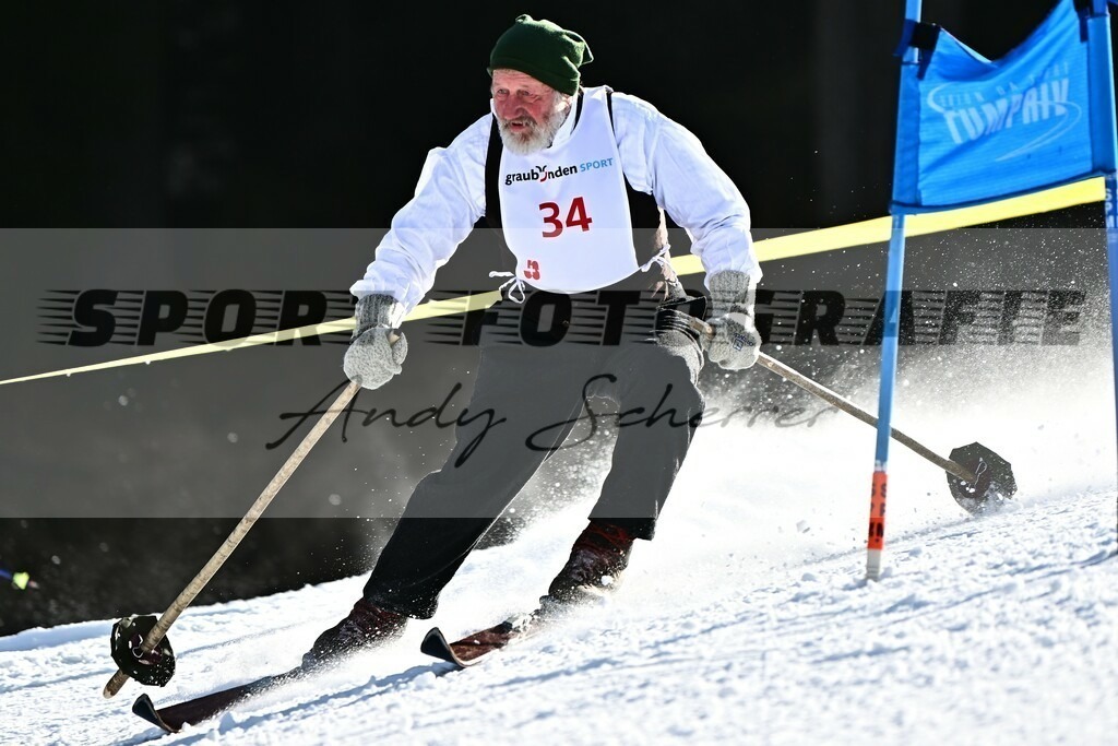 DSC_8404a | Kaufen Sie Sportbilder im Onlineshop von Andy Scherrer Sportfotografie. Faszinierende Bilder von Sportevents aus der ganzen Schweiz. Fussball, Frauenfussball, Unihockey, Handball, Schwingen und weiteren Sportarten. - Realisiert mit Pictrs.com