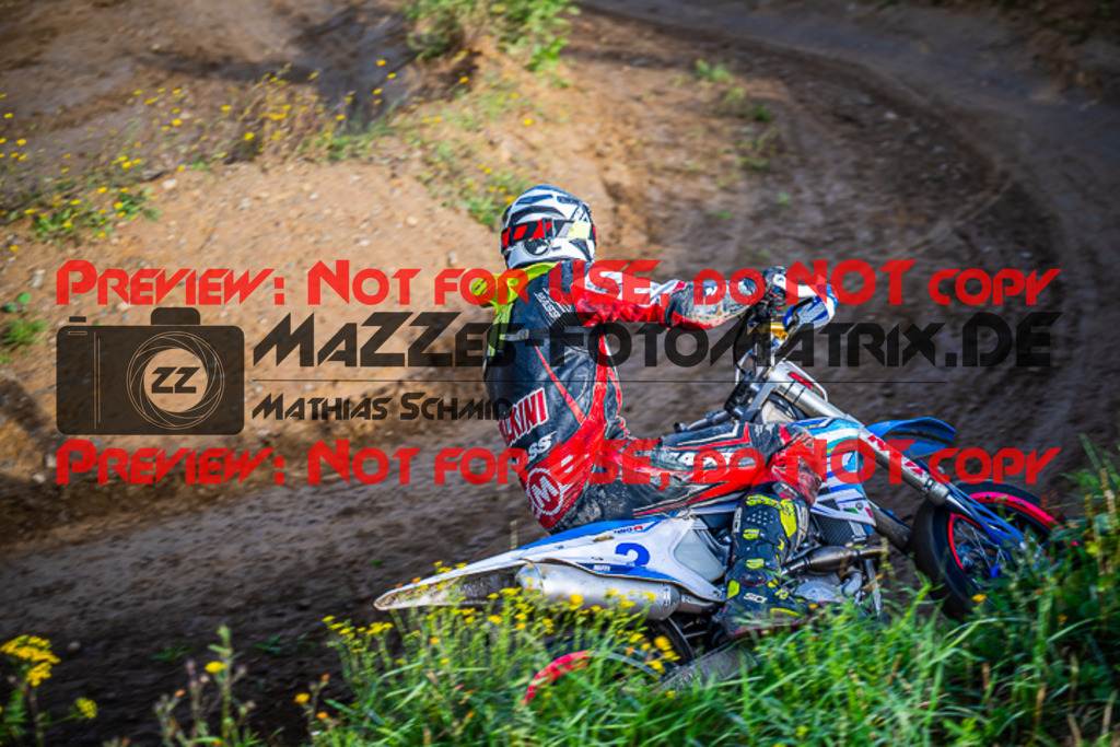 MaZZes_FotoMatrix_230813_6060 | S3