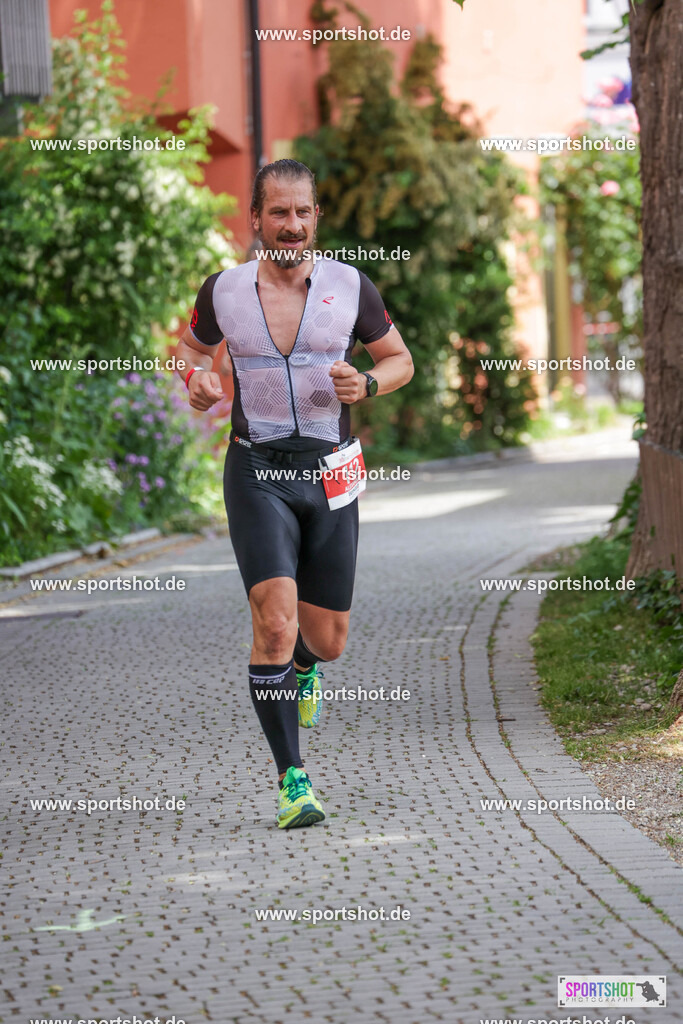 KSZ_8495 | Stadttriathlon Erding 2025. #yourpictrs #sportshot_your_pictrs @Sportshotphotography #stadttriathlonerding Copyright: www.sportshot.de