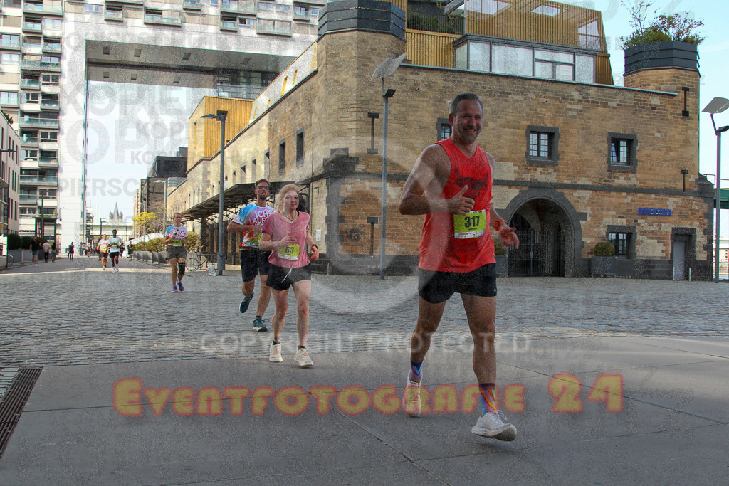 250920_1459_EV4_7810 | Sportfotografie im Rhein-Sieg Kreis, Köln, Bonn, NRW, Rheinland Pfalz, Hessen, etc. Unser Tätigkeitsfeld umfasst den Laufsport vom Volkslauf über den Marathon, Duathlon, Triathon bis zum Ultralauf wie Kölnpfad Ultra oder Schindertrail.