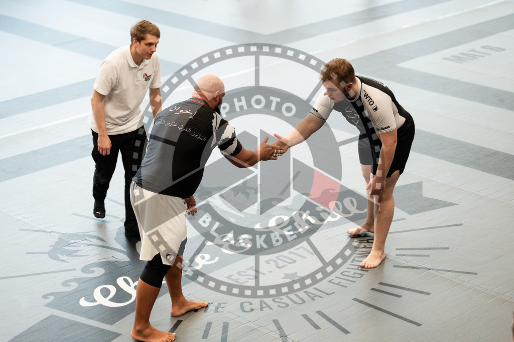 20251129PBB8198 | Fighters compete during the luta livre competition ILLCS XI winter edition on November 29, 2025 in Hannover, Germany.