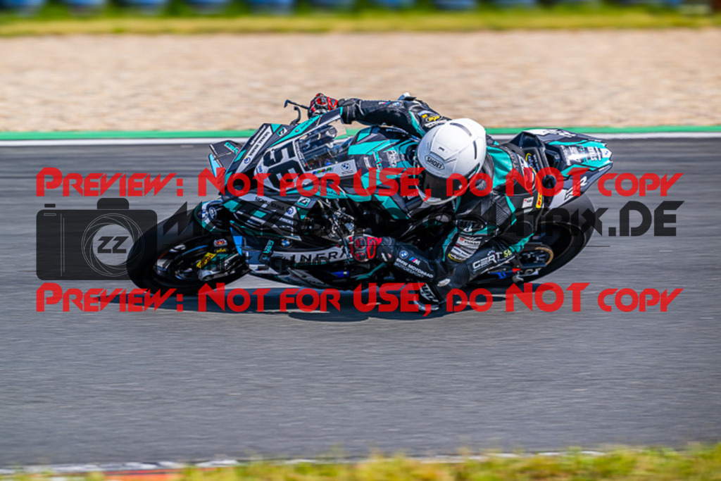 MaZZes_FotoMatrix_220522_7952 | Fotograf Mathias Schmid
Sportfotograf,
Eventfotograf,
Hochzeitsfotograf,
Portraitfotograf