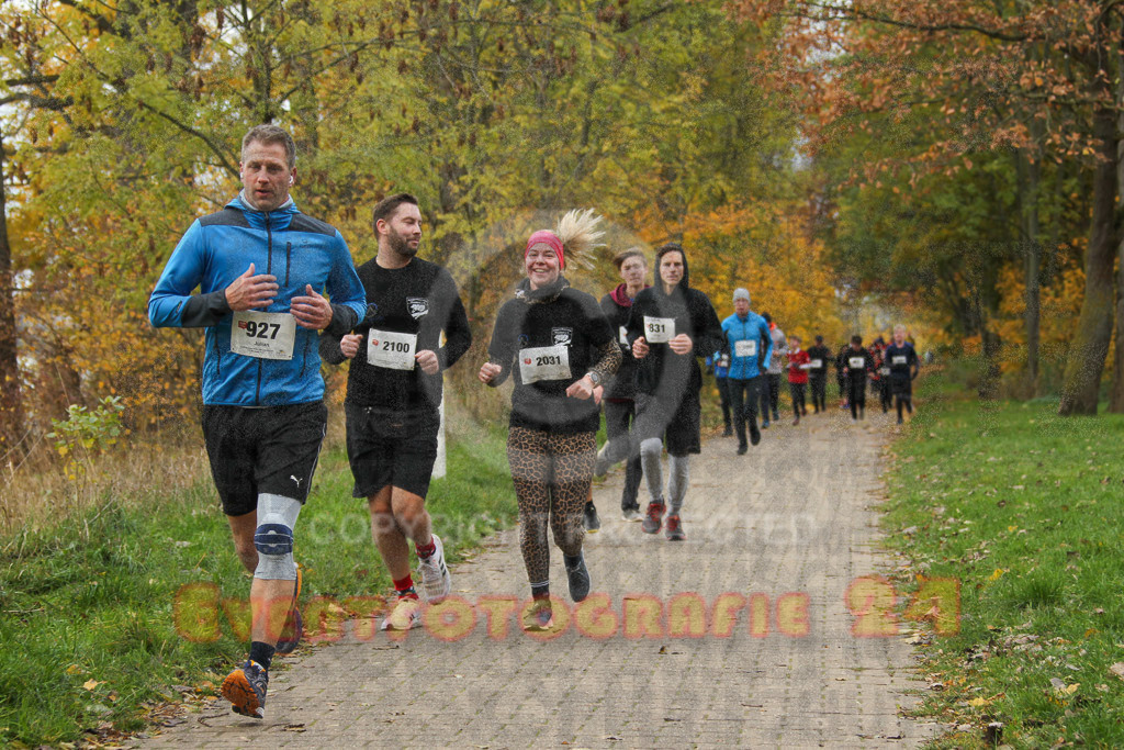 221127_1043_EV4_2084 | Sportfotografie im Rhein-Sieg Kreis, Köln, Bonn, NRW, Rheinland Pfalz, Hessen, etc. Unser Tätigkeitsfeld umfasst den Laufsport vom Volkslauf über den Marathon, Duathlon, Triathon bis zum Ultralauf wie Kölnpfad Ultra oder Schindertrail.