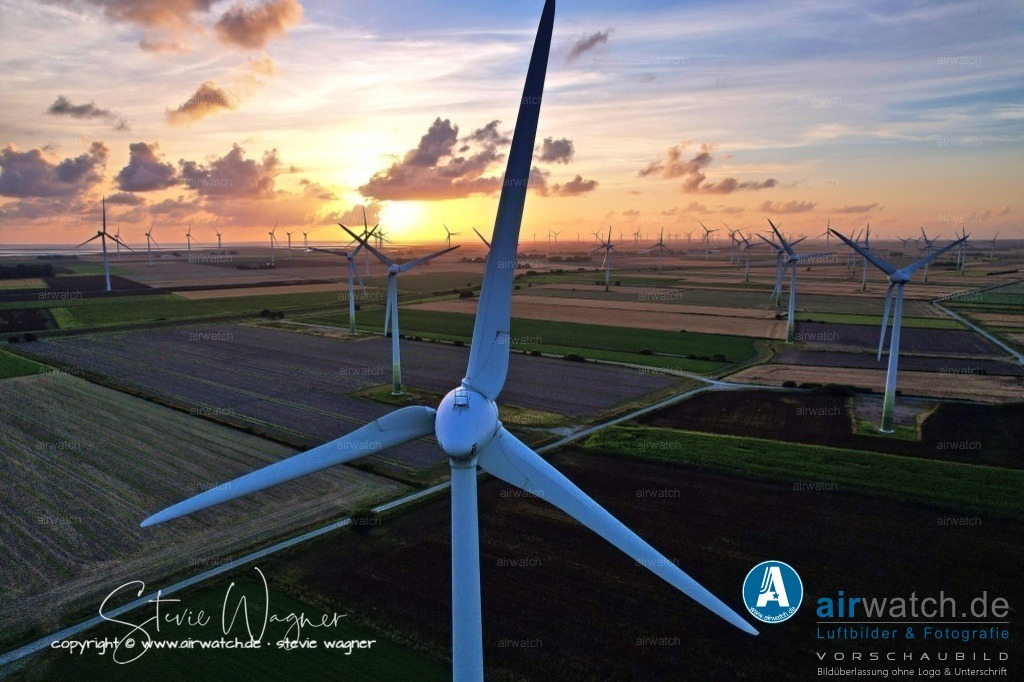 Windpark Breklumer-Koog | Luftbild, Windenergieanlagen, Enercon, Windpark Breklumer Koog
