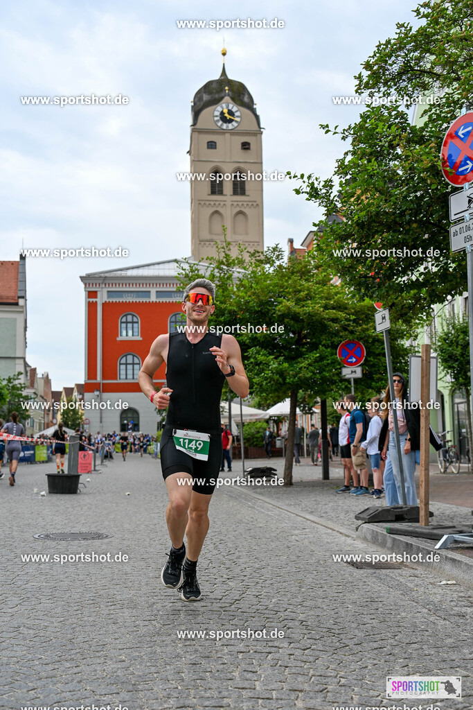SZI_4534 | Stadttriathlon Erding 2025. #yourpictrs #sportshot_your_pictrs @Sportshotphotography #stadttriathlonerding Copyright: www.sportshot.de