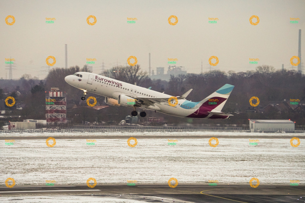 Flughafen Düsseldorf Eurowings | Foto: Daniel Böhm | bonum.media - Realisiert mit Pictrs.com