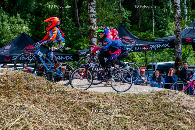 BayBMX2026-05520 | Fotogalerie von Thomas Dettweiler mit Eventbildern und lizenzfreien Fotos. Perfekt als Wandbild, für Büro, Website oder private Nutzung. - Realisiert mit Pictrs.com