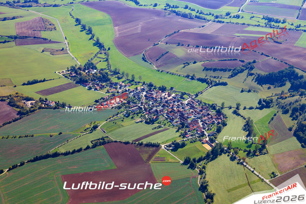 Die Luftaufnahme Lindenau - Bad-colberg-heldburg wurde vom UL-Flugzeug (keine Drohne) aus fotografiert.Hohe Druck- Auflösung-die Geschenkidee!