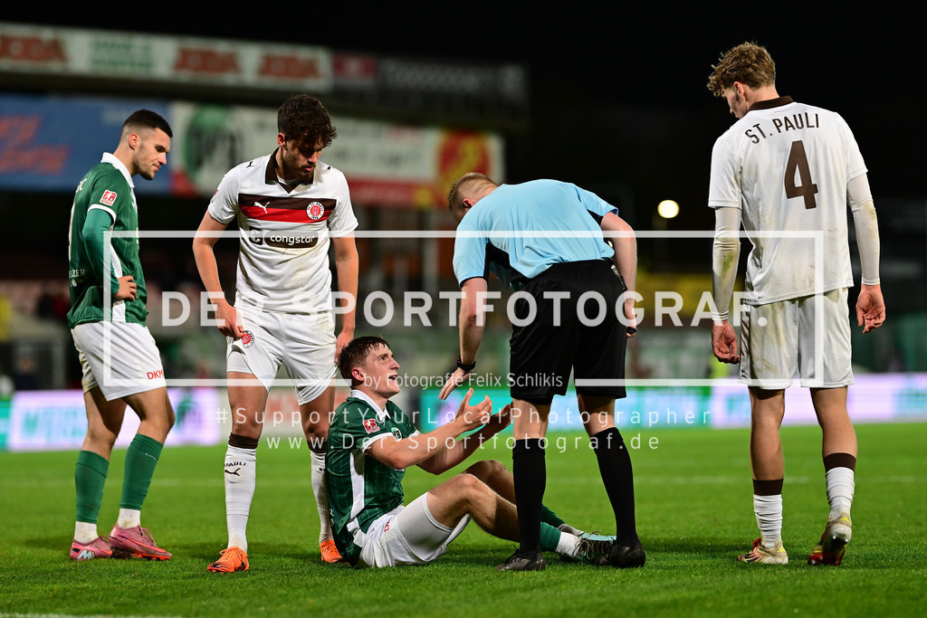 Fußball I Herren I Saison 2025-2026 I Regionalliga Nord I 16. Spieltag I VfB Lübeck - FC St. Pauli II I 05050 | Der Sportfotograf. - Realisiert mit Pictrs.com